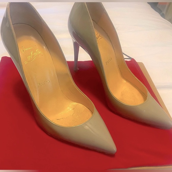 Christian Louboutin Patent Pigalle Follies 100 Pumps - Picture 6 of 7